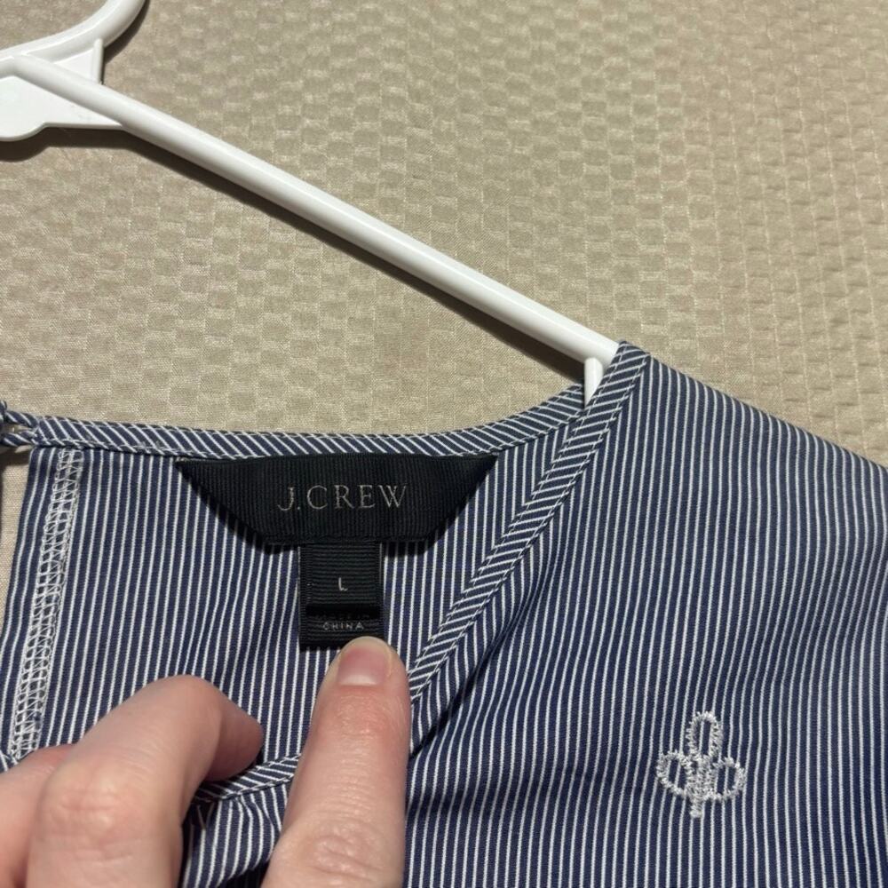 J Crew Women’s Bell Sleeve Embroidered Blouse In Striped Poplin Blue White Large - Picture 3 of 7